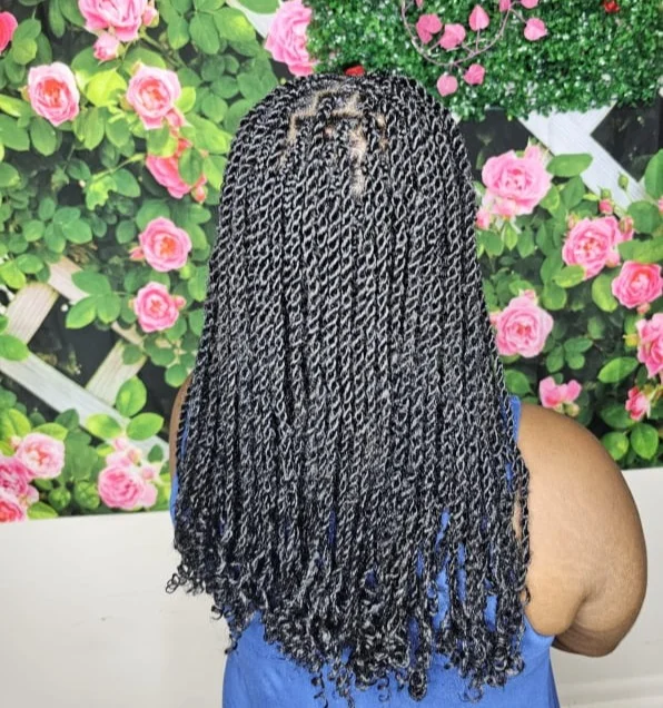kinky twist